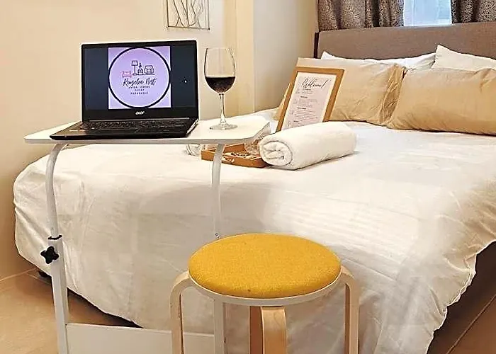 Rouzelea Nest Near Naia Airport Wifi